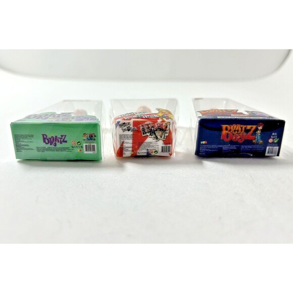 Bratz Minis Mini Verse Cameron Yasmin Cloe 20 Yearz & London Editions Lot Of 3 - Picture 3 of 9